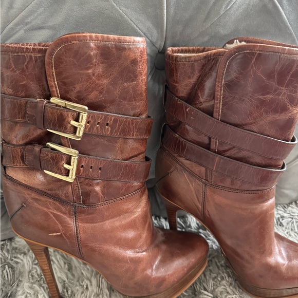 SOLD - The Michael Kors "Mae Boots" - Picture 5 of 6